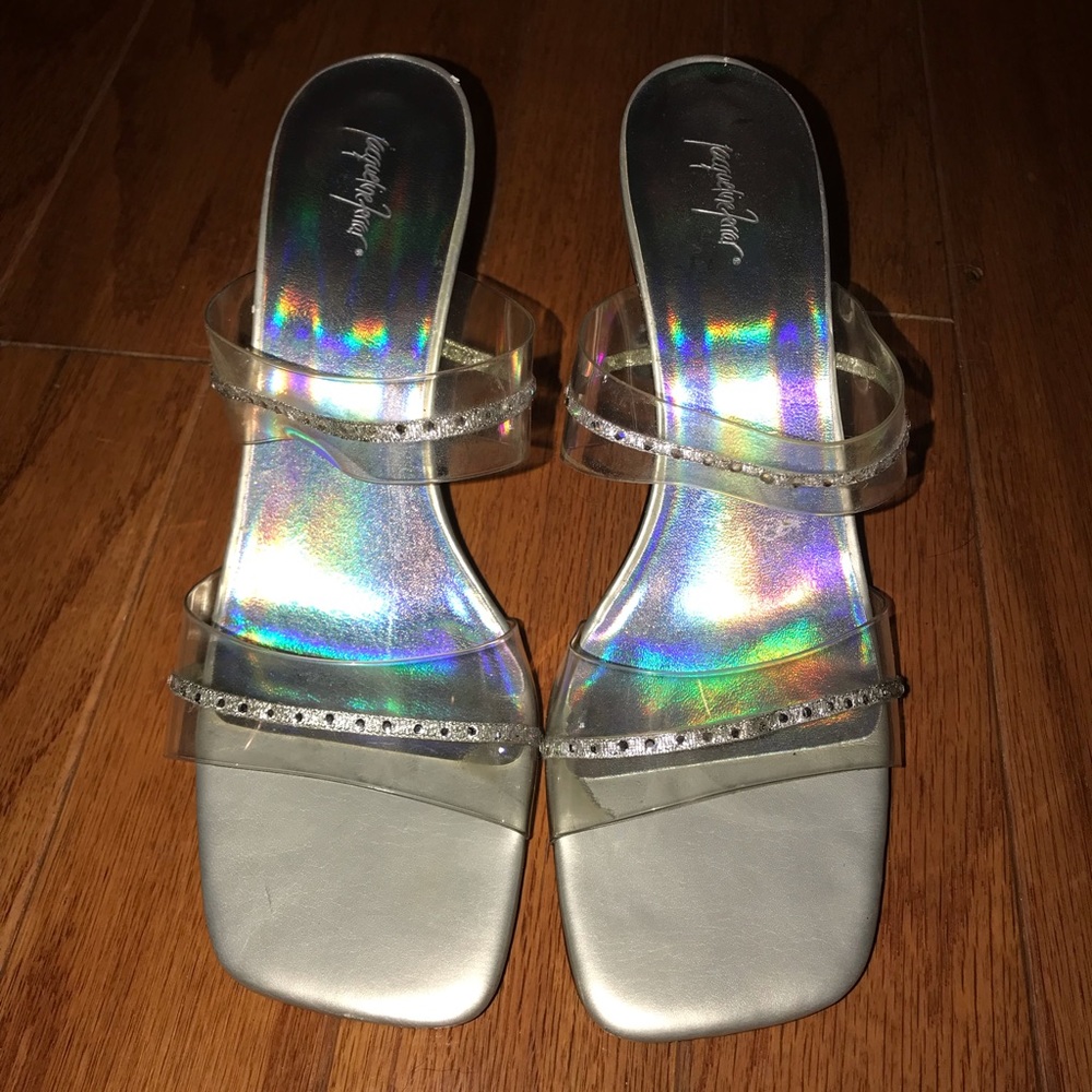 Jacqueline Ferrar heels